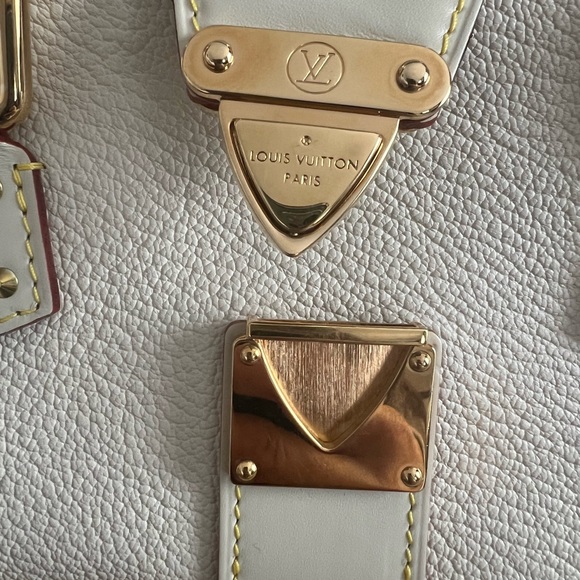 Authentic LOUIS VUITTON White Suhali Leather L'Epanoui PM Top Handle Bag - Picture 8 of 15